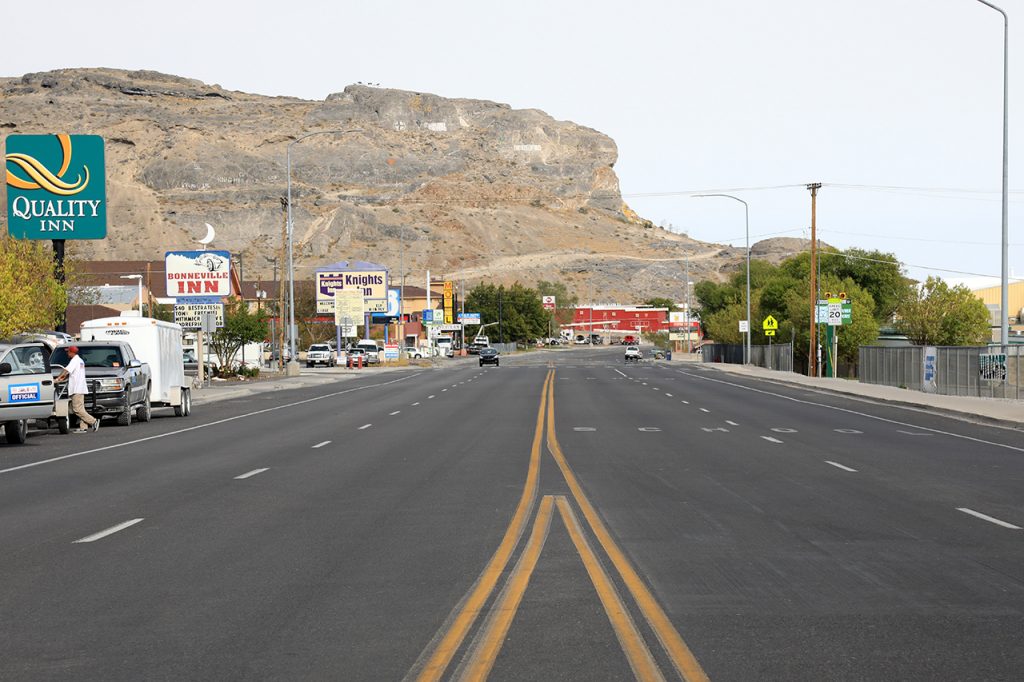 Wendover Boulevard facing east from the Utah-Nevada Border